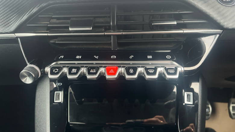 Peugeot 208 1.2 PureTech 100 Allure Premium + 5dr Petrol Hatchback